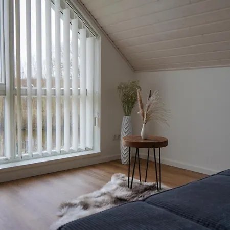 Emily Holiday home *