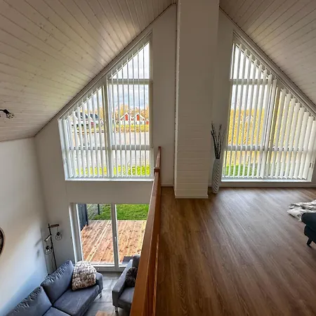 Emily Prázdninový dům